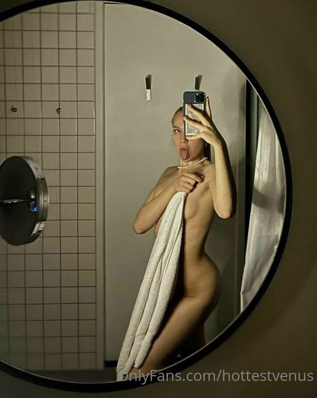 hottestvenus pornstar art pictures