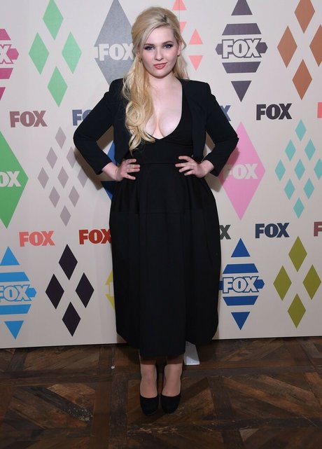 Abigail Breslin sex model photo