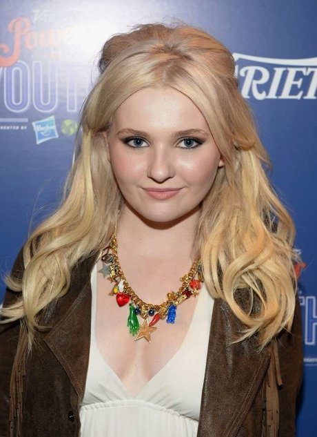 Abigail Breslin pornstar perfect image