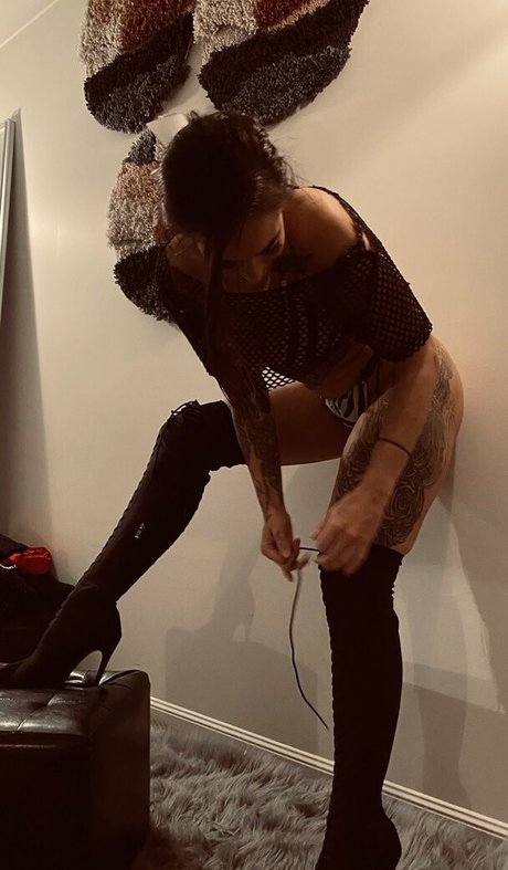 mazikeendream model free photos