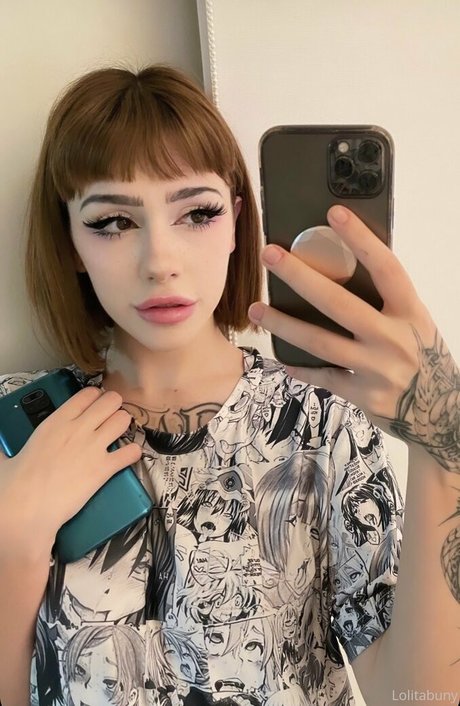 lolabuny18 nice model pic