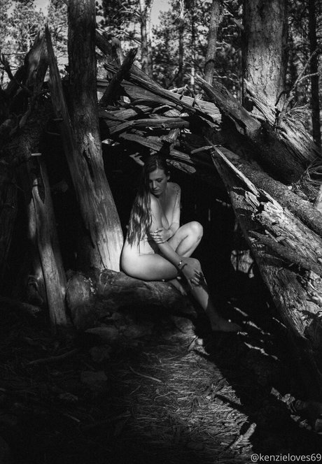 Kenzie Love pretty star img