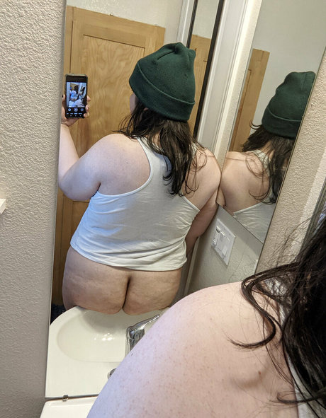 oliviadarkk pornstar adult picture