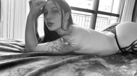 mari freckled model top galleries