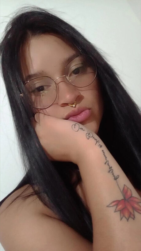 LUNA_ pornstar naked img