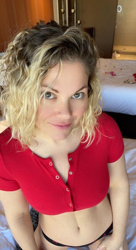 CJ CANNON model adult gallery