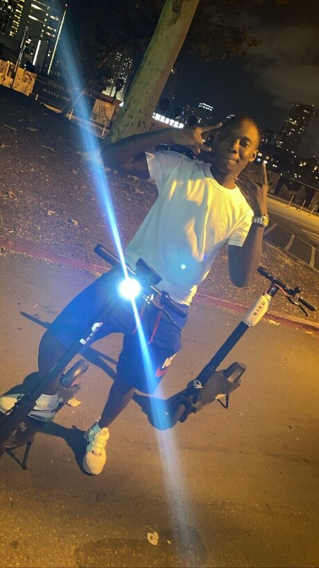 Freakmasky23 star nude gallery