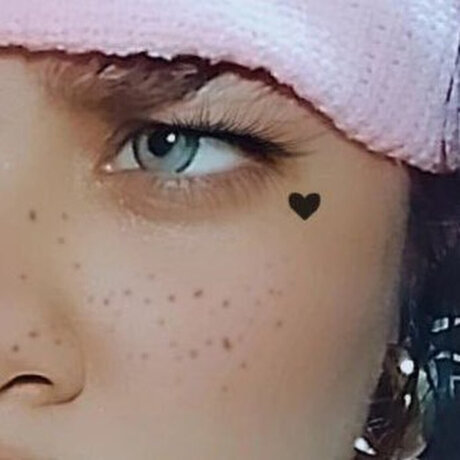 Hottie model porn picture