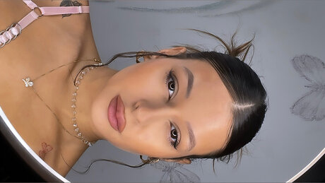 Beatriz Claudino star erotic pic