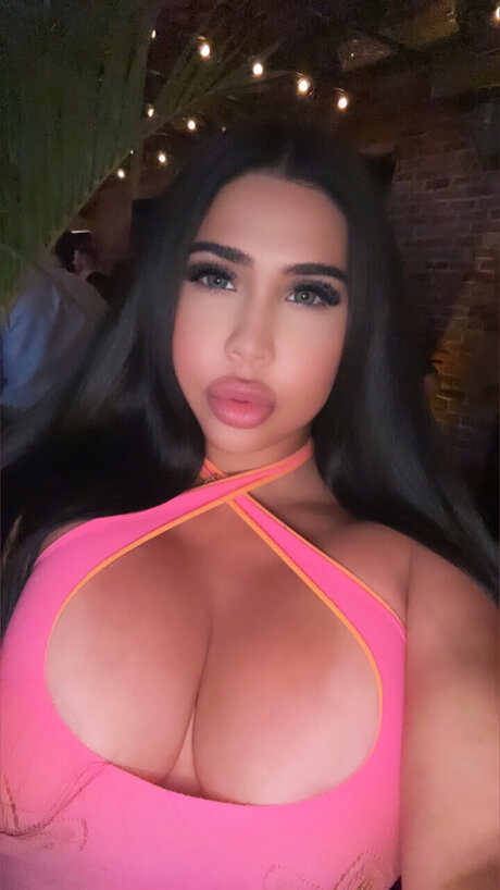 Realberri star hot img