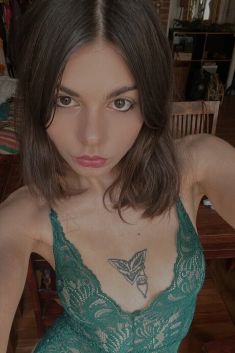 Aleona_ nudes star photo