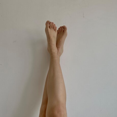 Enid model hd gallery