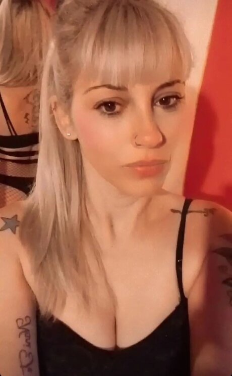 Sweety love star exclusive img