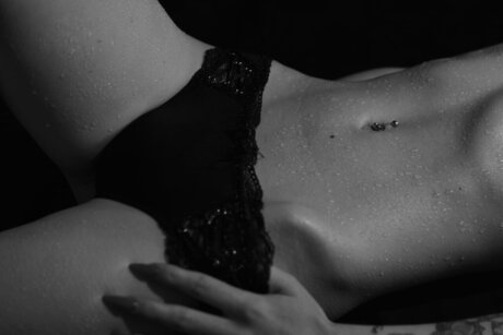 Lillith alias Hexe erotic actress images