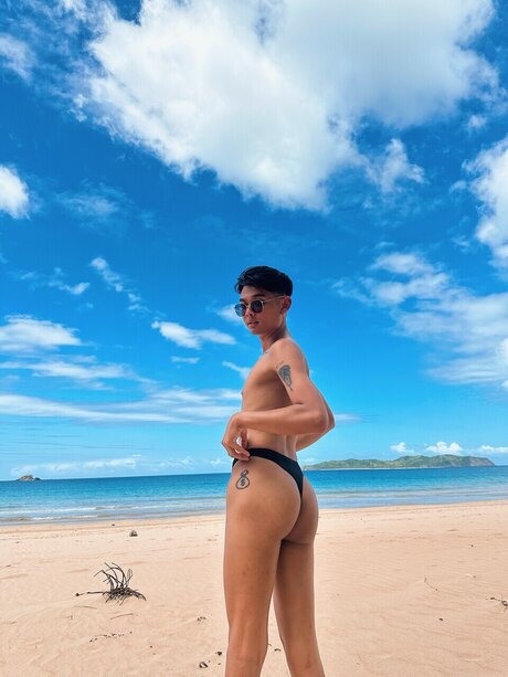 T August top pornstar pic