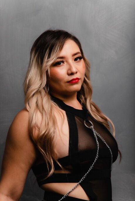 _G R E Y C I_ exclusive actress pic