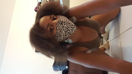 Jolie Dolly pornstar hd picture