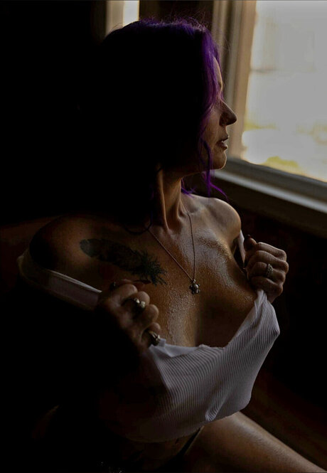 Phaedra xxx model photo