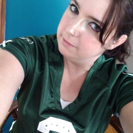 Cher B pornstar pretty picture