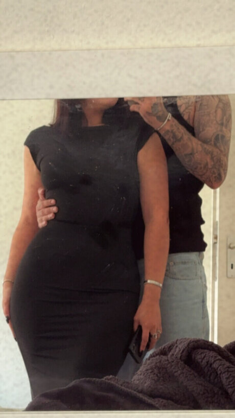 sckitforporsche hot model image