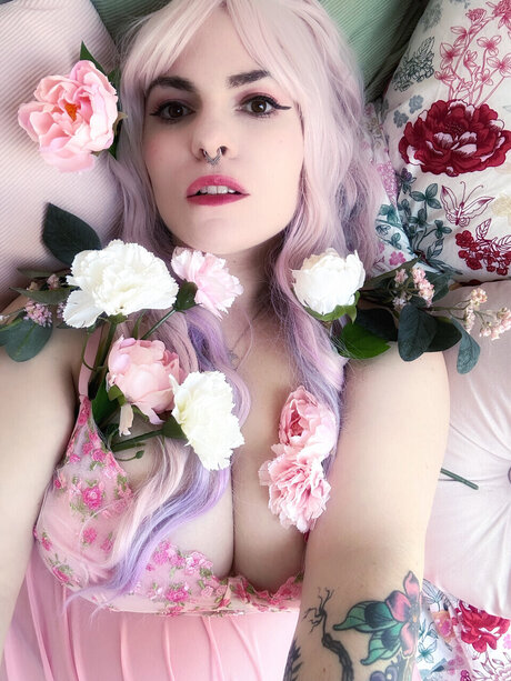 LunaMoonGirl Free xxx pornstar archive