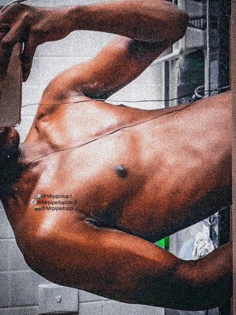 Mrpipeitup hot model galleries