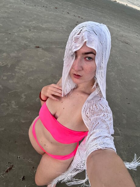 jenniO model nude photos