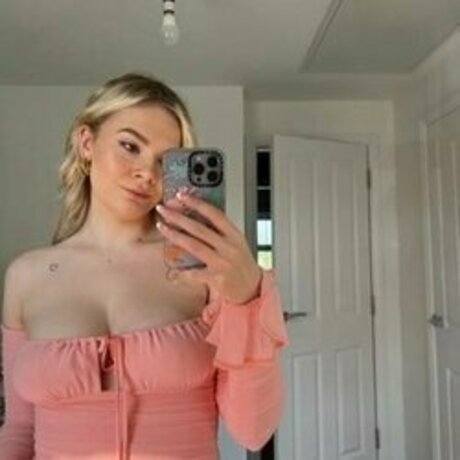 ece high quality model photos