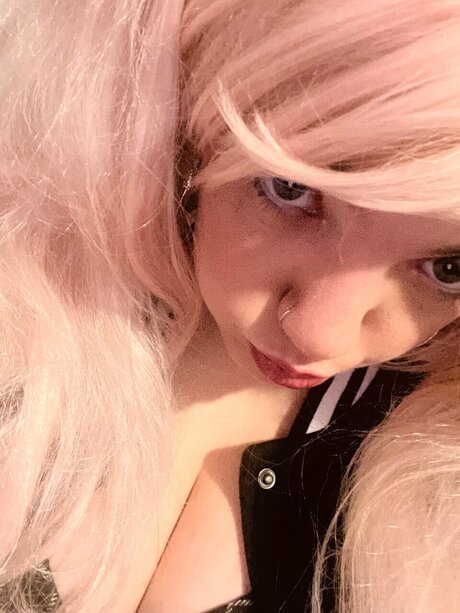 Katlynn Gibson adult model galleries