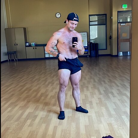 Ryan Archer star free pic