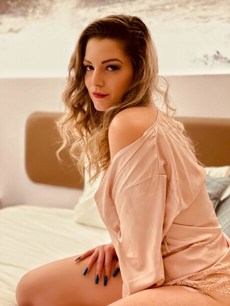 Nina G perfect actress picture