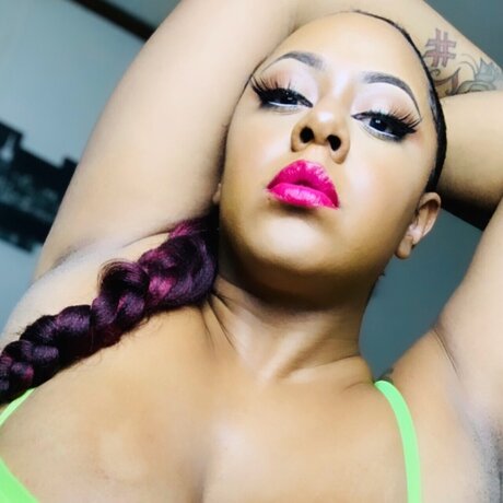 NAS model beautiful pictures