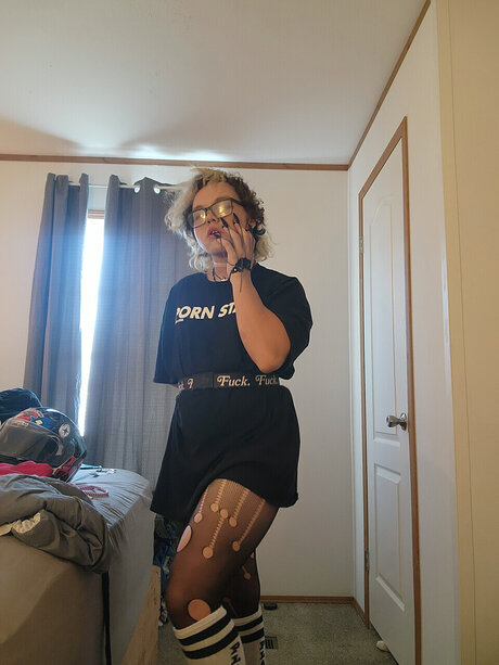 Erinyess model free images