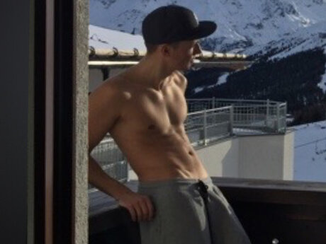 sk8ter18cm perfect model pic