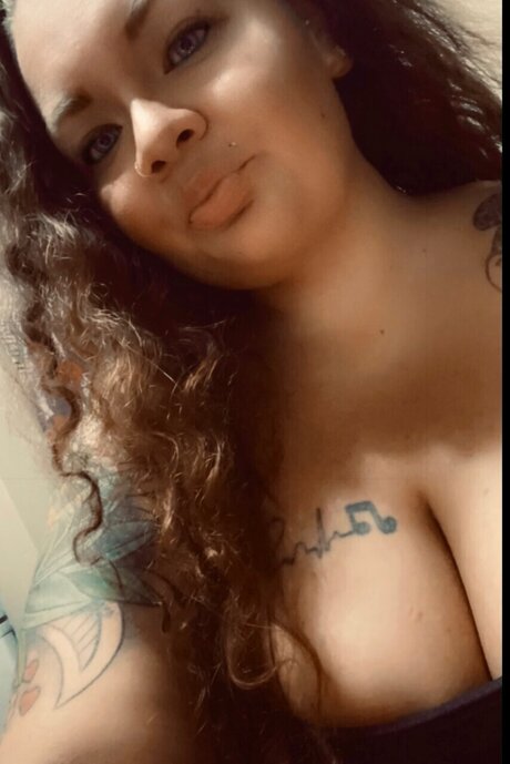 Prettynthicc nudes actress img