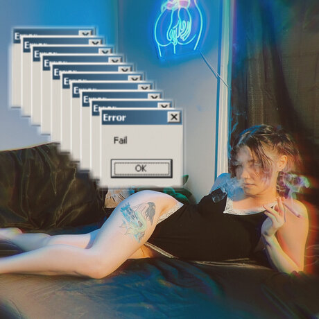 _Psychedelic Babe porn actress pictures