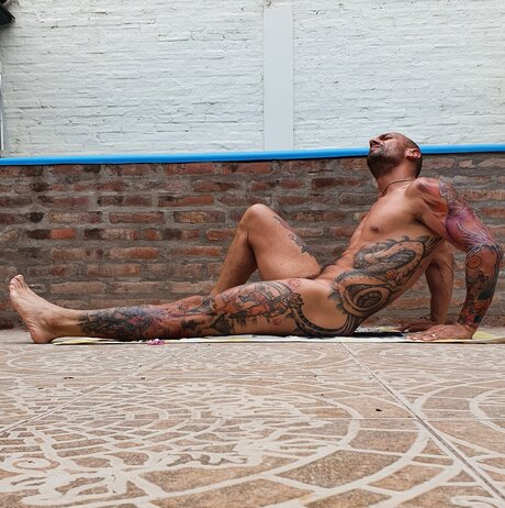 Eduardo Tano 17 high quality pornstar picture