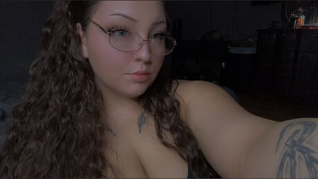 Luna nyx star hot archive