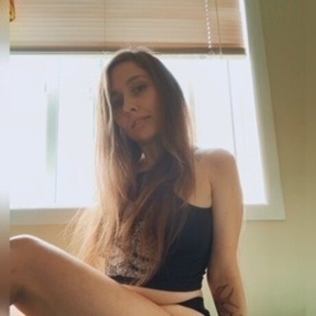 Goddess Eevie beautiful star pics