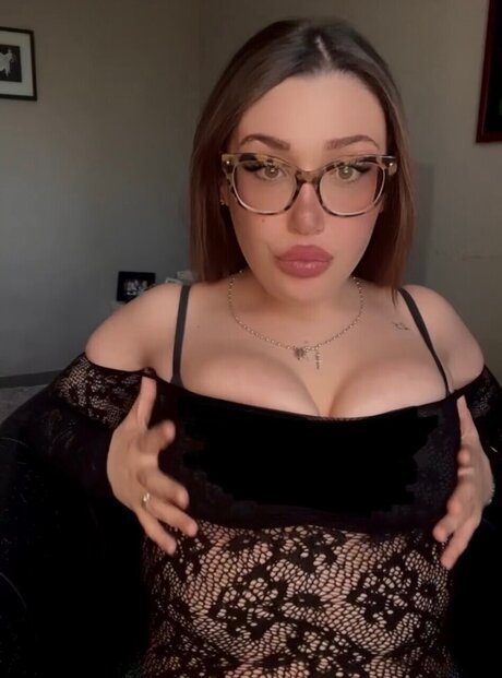 Miss Lily_ high quality actress img