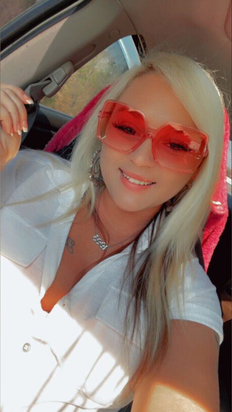 Barbiie Girl sex pornstar picture