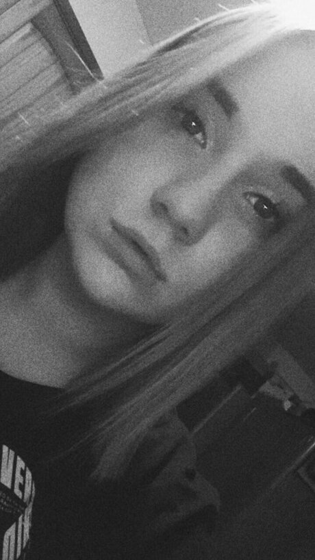 FrauElizabeth Top5 5_ star art gallery