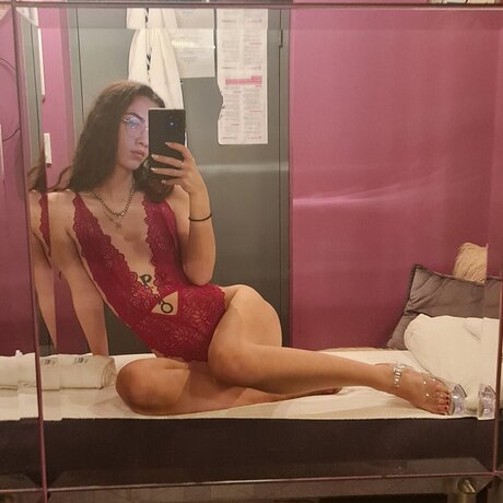 Valenciaa sex star galleries