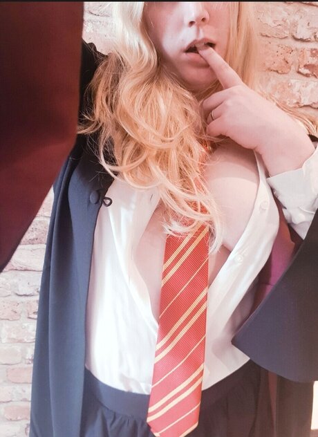 Ilaya model perfect photo