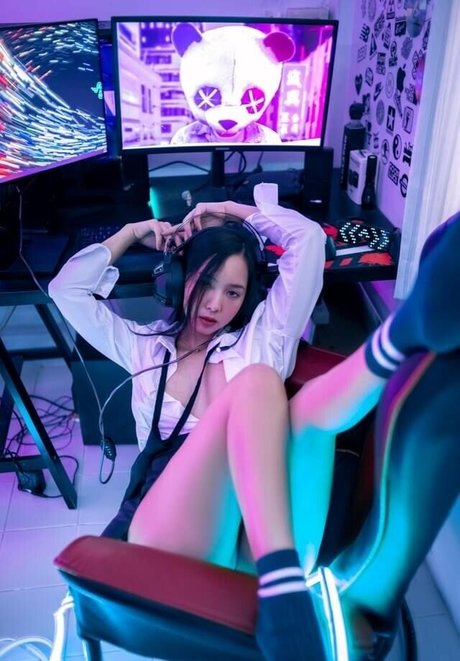 Nachpatcharawee pornstar nice img