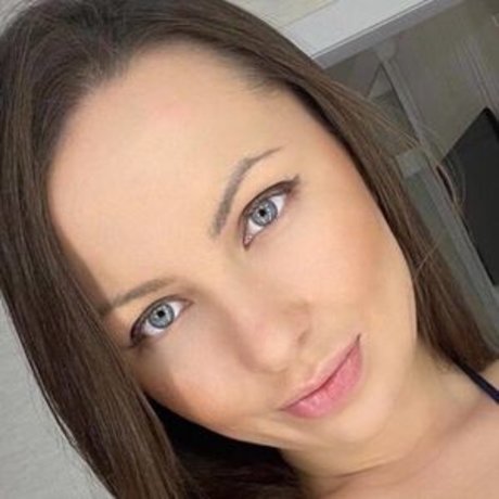 Mindi11 hot star gallery