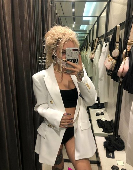 kendraa lane top actress gallery