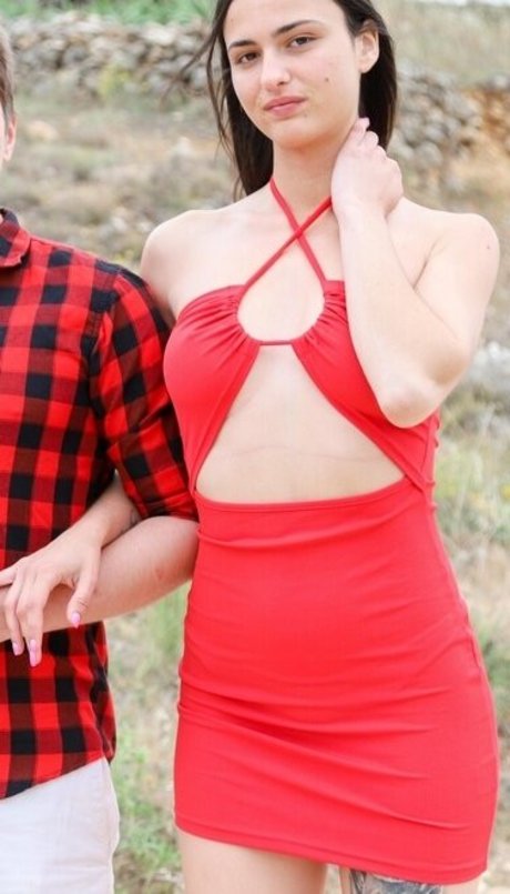 Charlotte Lapiedra naked pornstar images