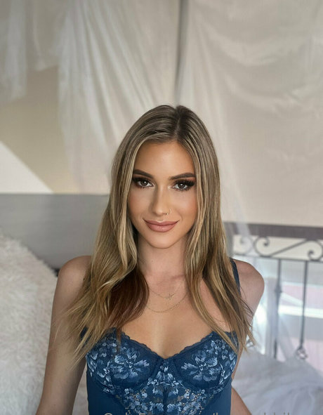 hannahhikess model sexy img