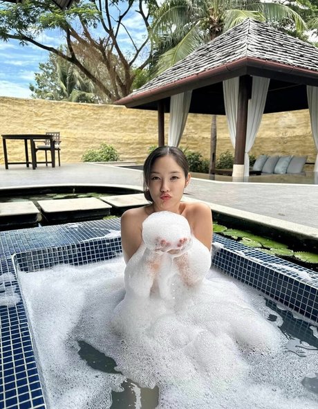 Ddyatin pornographic star image